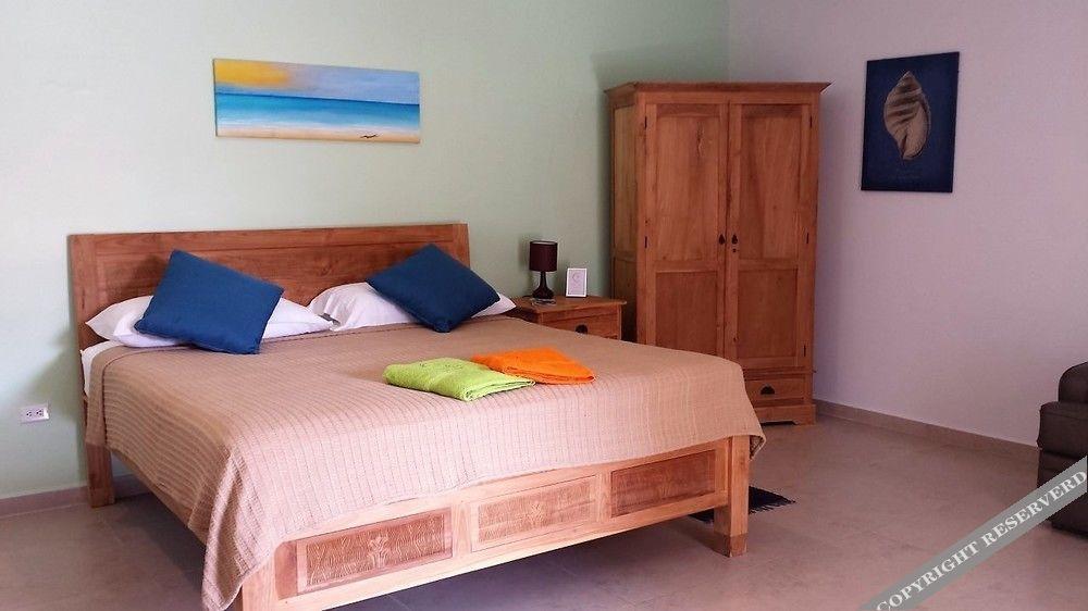 Aruba'S Bakval Suites Eksteriør bilde