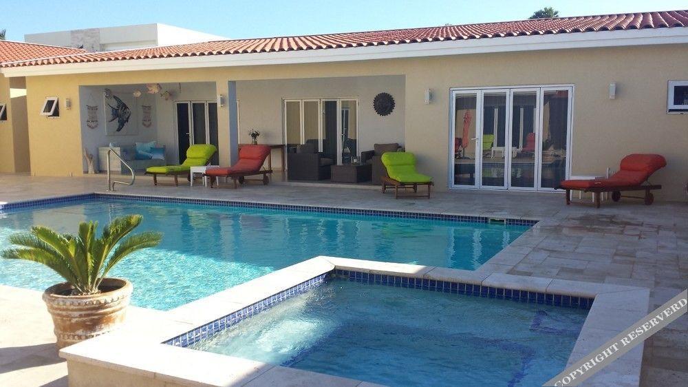 Aruba'S Bakval Suites Eksteriør bilde